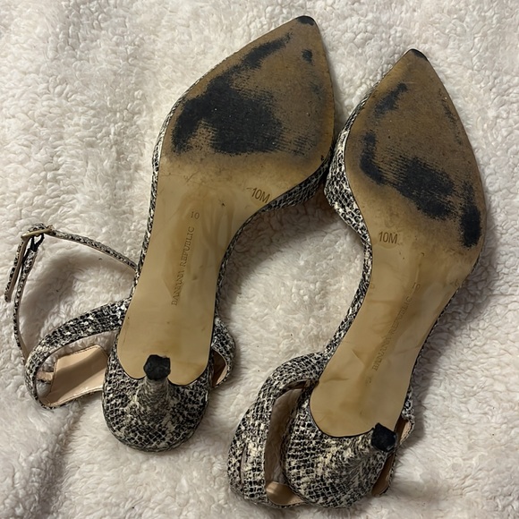 Banana Republic ankle strap heels, snake print leather - Picture 2 of 5